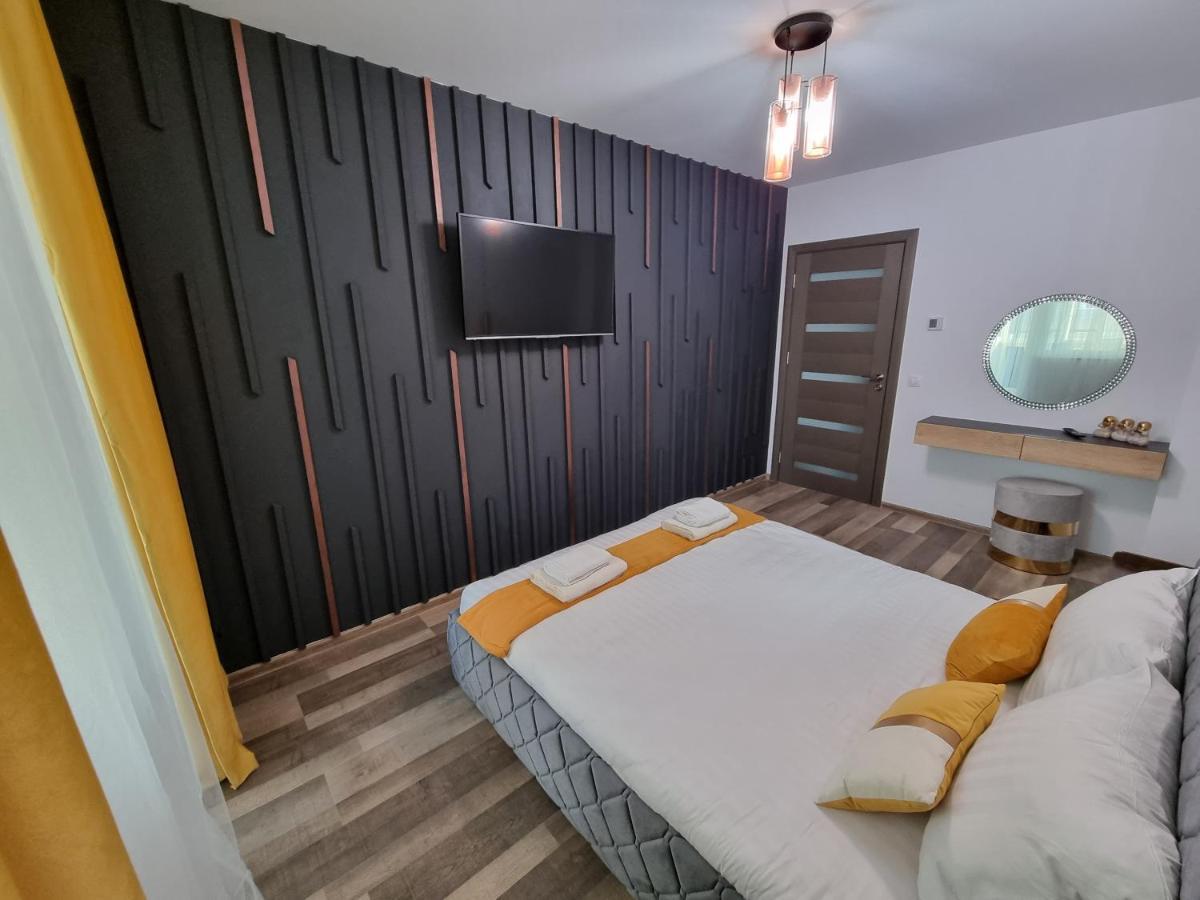 Luxury Apartments Bacau Exterior photo